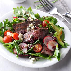 Grilled Steak With Avocado-Tomato Salad