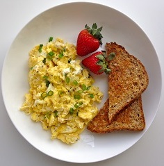 Cheesy Scrambled Eggs with Scallions